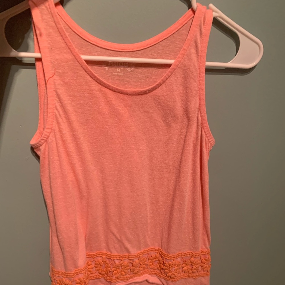 Spring/Summer Tank Top (New w/o Tags)
